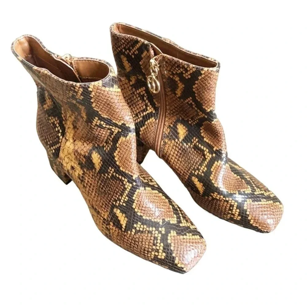 Franco Sarto Women’s Size 6.5 Brown Marquee Snake Print Boots